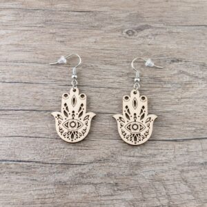 Orecchini "Mano di Fatima" in Legno