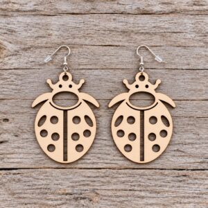 Orecchini "LadyBug" in legno